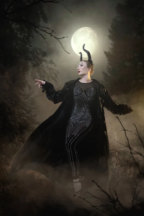 Cherie La Mer – Cabaret Elysion Cherie La Mer - Cabaret Elysion