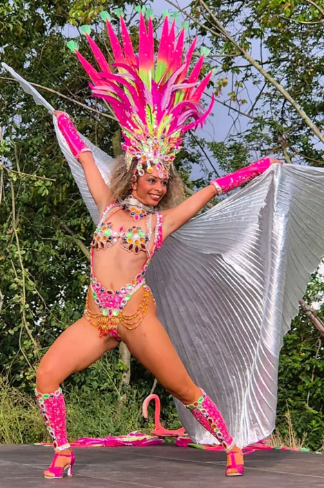 Nia Francesca – Cabaret Elysion Nia Francesca - Cabaret Elysion